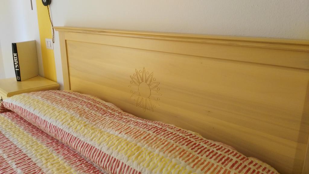 B&B Sa Zodia Guest House Bitti Cameră foto