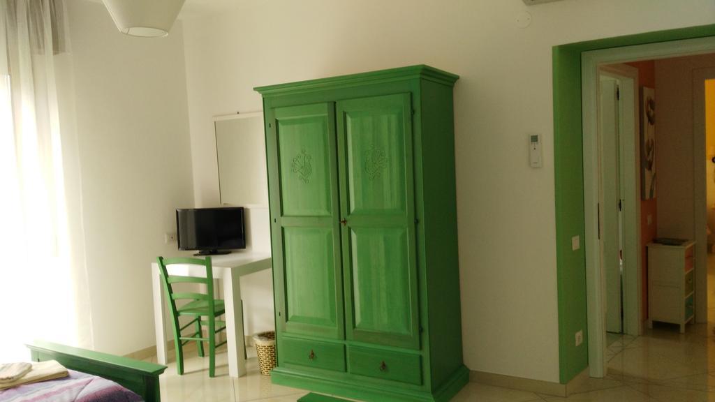 B&B Sa Zodia Guest House Bitti Cameră foto